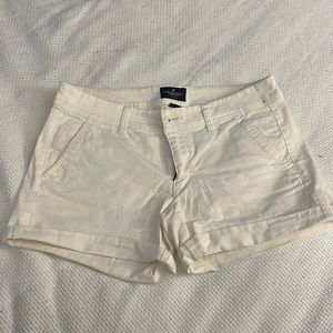 American eagle white shorts